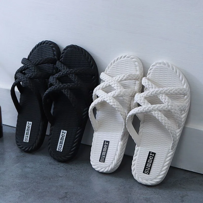 2023 popular de Nuevo zapatillas para las mujeres del interior de dormitorios, baños, antideslizante y resistente al desgaste de la versión coreana de moda