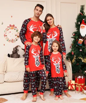 2023 Regalo de Navidad para la Familia de Madre Hija Hijo de Padre Coincidencia de Trajes de Perro Mameluco de Ciervo Patrón de Navidad de la Familia Look Pijama Conjunto